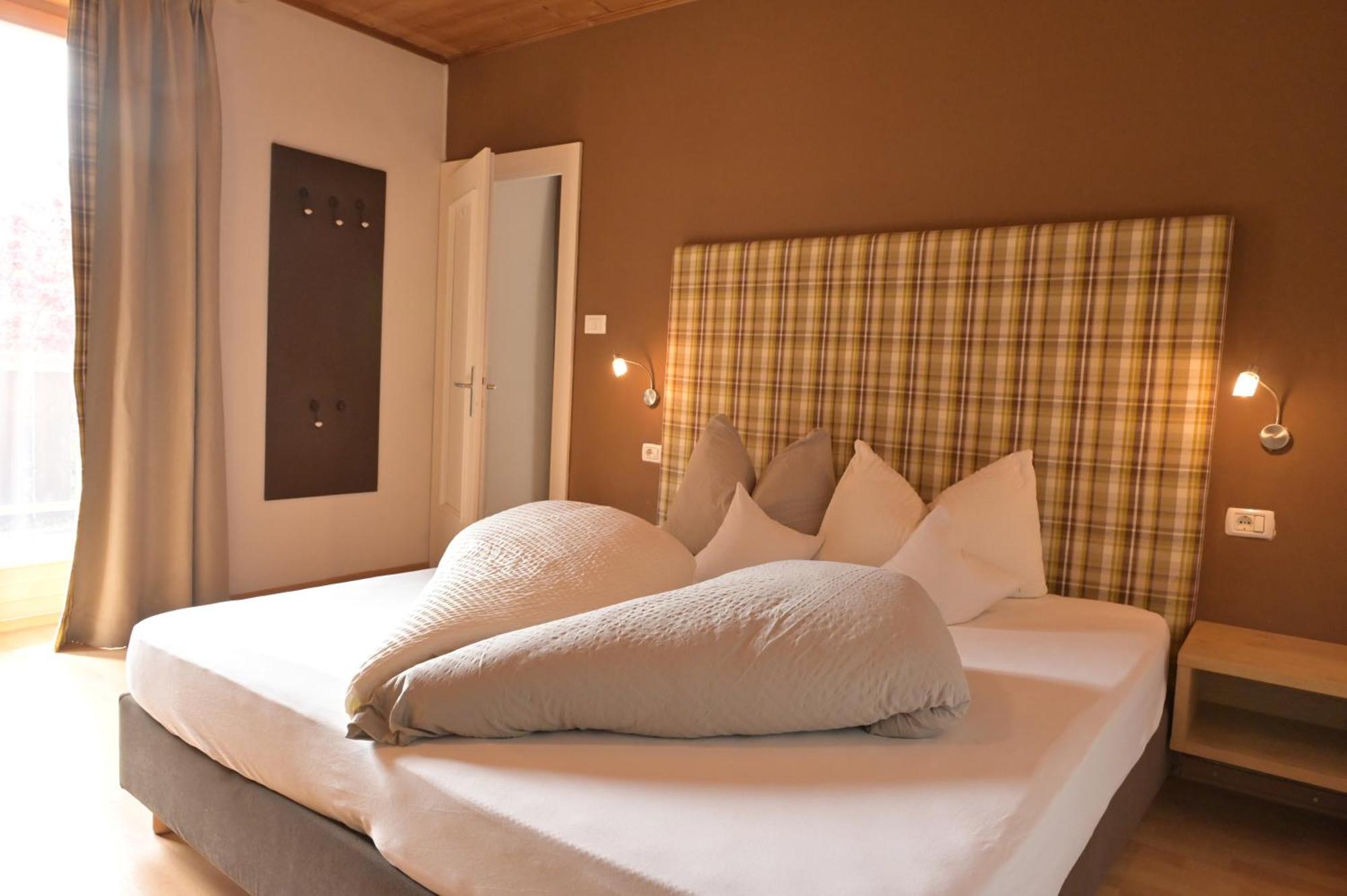 Alpenresidenz Maria Hotel Silandro Exterior photo
